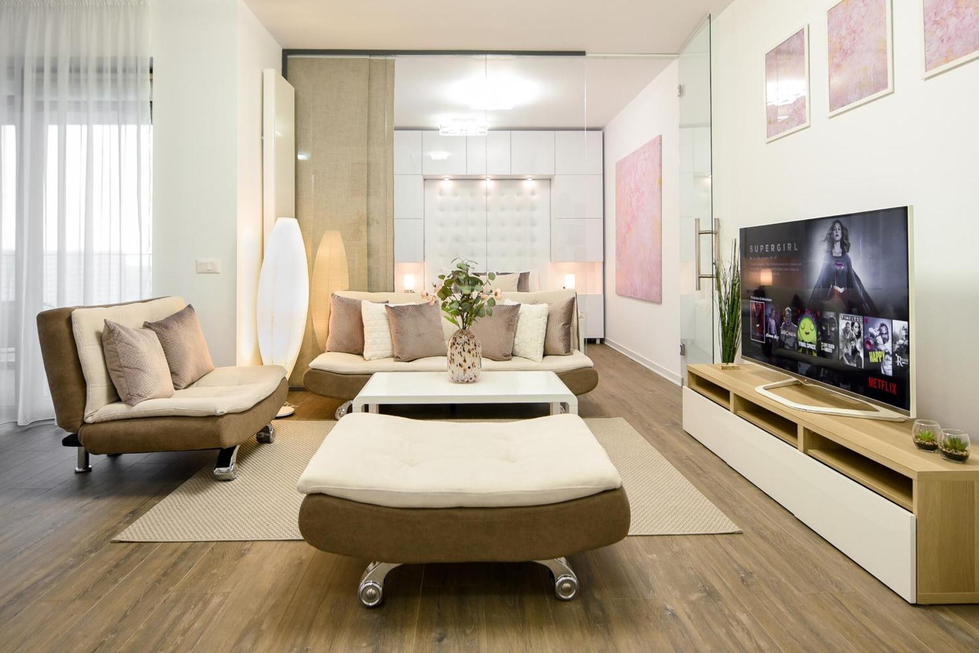 Infinite Horizons - Modern Living In North Business District Apartment Bucharest Room photo